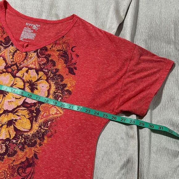 Coral Y2K style floral graphic short sleeve size 1X - Picture 6 of 6